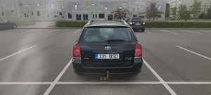 Toyota avensis 2.2 110kw (3 foto / 7)