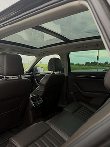 Skoda Superb Laurin & Klement 2.0 TDI 4x4 DSG (9 foto / 15)