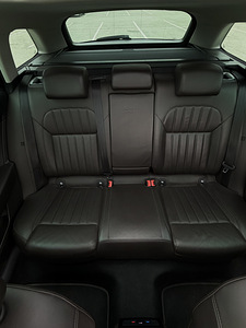 Skoda Superb Laurin & Klement 2.0 TDI 4x4 DSG (12 foto / 15)