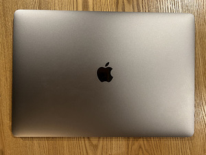 MacBook Pro 15 1TB 2018 Radeon Pro 560X (3 foto / 4)