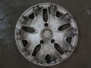 Nissan originaal Ilukilbid 16" 4 tk. (IK3) (6 foto / 7)