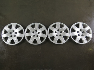 Honda originaal Ilukilbid 16" 4 tk. (IK5) (1 foto / 7)