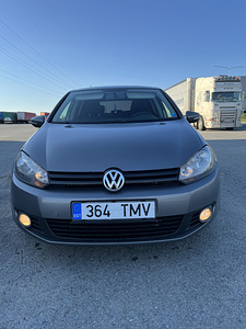 VW Golf 6 1.6tdi 77kw (5 foto / 8)