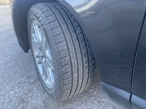 Volvo V70 2.4D (6 фото из 9)