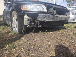 Müün pärast avariid autot (8 foto / 8)