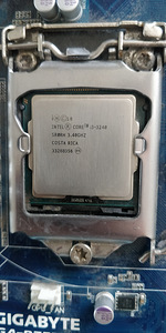 Intel i3-3240 + GA-B75M-D3P