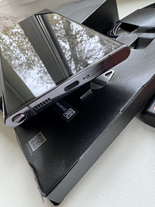 Samsung Galaxy S22 Ultra 256 GB Black (3 foto / 5)
