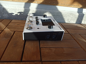Kitarriprotsessor Hotone Ampero II Stomp (MP-300) (5 foto / 5)