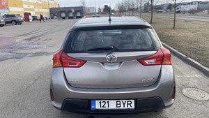 Toyota Auris 1.4 D4D 2013a (3 foto / 7)