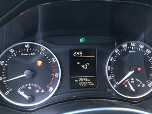 Skoda Octavia Manuaal 1,2l 77kw bens.2010a. (12 foto / 12)