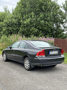 Volvo S60 2001 (4 foto / 13)