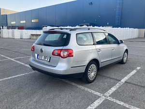 Passat B6 2.0TDI (3 foto / 5)