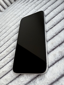 iPhone 15 Pro 256Gb Titan white (2 foto / 9)