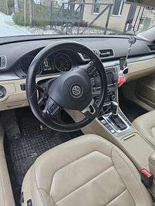 Volkswagen passat B7 (6 foto / 9)