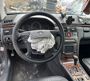 MERCEDES BENZ 320 CDI, MB W210 VARUOSAD (7 foto / 10)