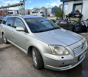 TOYOTA AVENSIS T25 VARUOSAD (7 foto / 8)