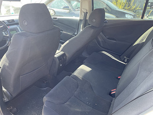 VOLKSWAGEN PASSAT B6 VARUOSAD (8 foto / 9)