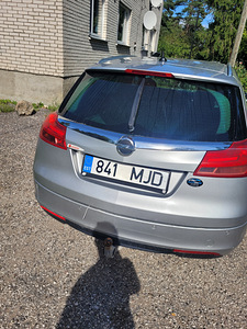 OPEL INSIGNIA 2.0D 96KWT, VARUOSAD (9 foto / 9)