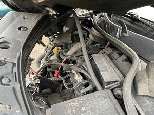 RENAULT MEGANE 1,9D 96 KWT VARUOSAD (8 foto / 9)