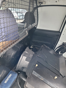 SKODA ROOMSTER / PRAKTIK 1,4 D 59 KWT, VARUOSADEKS (8 foto / 10)