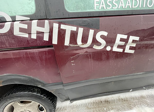 MERCEDES BENZ VIANO W639 2,2 D VARUOSADEKS (5 foto / 10)