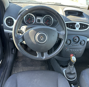 Запчасти для RENAULT CLIO 1,2 бензин (6 фото из 9)