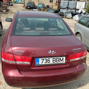 HYUNDAI SONATA 2,0B VARUOSAD (2 foto / 8)