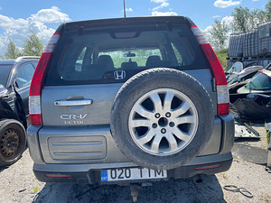 HONDA CRV, 2,2 DIISEL, VARUOSAD (9 foto / 10)