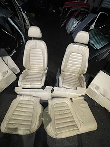 Кожаный салон для Passat B6 (3 фото из 4)