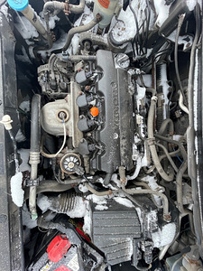 Honda FRV FR-V 1,8 bens, VARUOSAD (8 foto / 10)