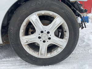 MERCEDES BENZ ML280CDI, VARUOSAD (9 foto / 9)