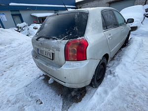 TOYOTA COROLLA 1,4 D4D 66 KWT, VARUOSAD (4 foto / 10)