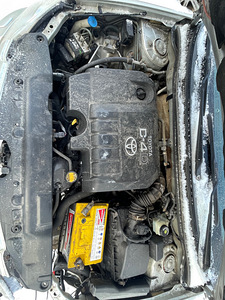 TOYOTA COROLLA 1,4 D4D 66 KWT, VARUOSAD (8 foto / 10)