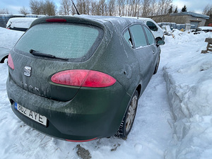 SEAT LEON 1,6 75 KWT, VARUOSAD (4 foto / 10)