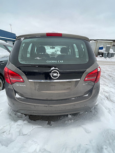 OPEL MERIVA 1,3 DIISEL, VARUOSAD (3 foto / 10)