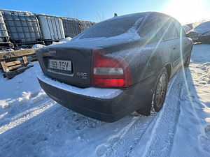 VOLVO S80 2,9 BENS, AUTOMAAT, VARUOSAD (2 foto / 10)