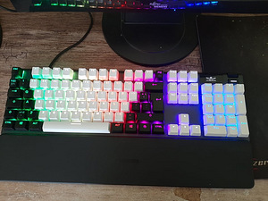 Klaviatuur SteelSeries Apex 5 (3 foto / 3)