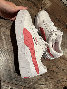 Кроссовки Puma 38 размер (1 фото из 3)