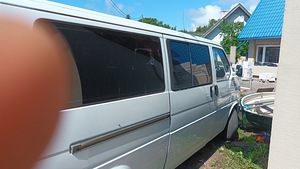 VOLKSWAGEN TRANSPORTER KOMBI (5 foto / 6)