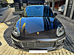 Porshe Cayenne (4 foto / 8)