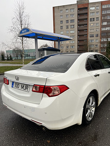 Продам Honda Accord 2014 (8 фото из 8)