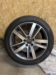 AUDI Q7 Ronal R20 veljed suverehvidega (3 foto / 9)