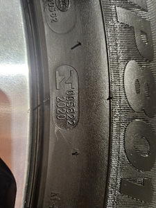 Müüa suve rehvid+talve rehvid Kia Sportage (3 foto / 4)