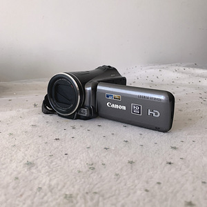 Videokaamera Canon Legria HF-M406 Camcorder + TASUTA kott (2 foto / 9)