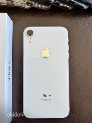 iPhone XR 64 ГБ белый + стекло, чехлы (фото #4)