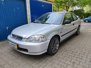 Honda Civic Coupe 1.6 '97 (2 foto / 2)