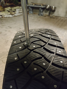 Зимние шины 225/60R17 4TK (3 фото из 5)