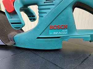 Müüa kasutatud aku hekilõikur BOSCH AHS 52 ACCU. (2 foto / 3)