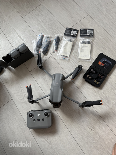 Дрон DJI AIR 3 fly more combo
