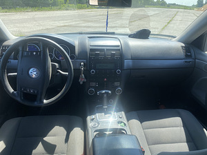 Volkswagen touareg (6 foto / 6)